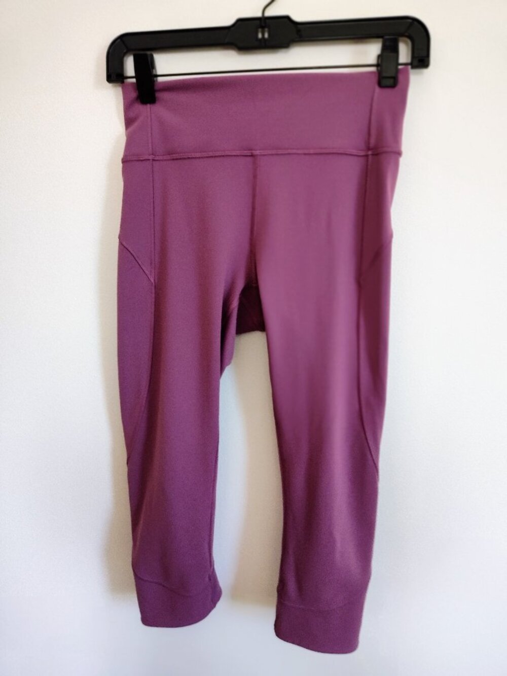 Lululemon In Movement Cropped Legging